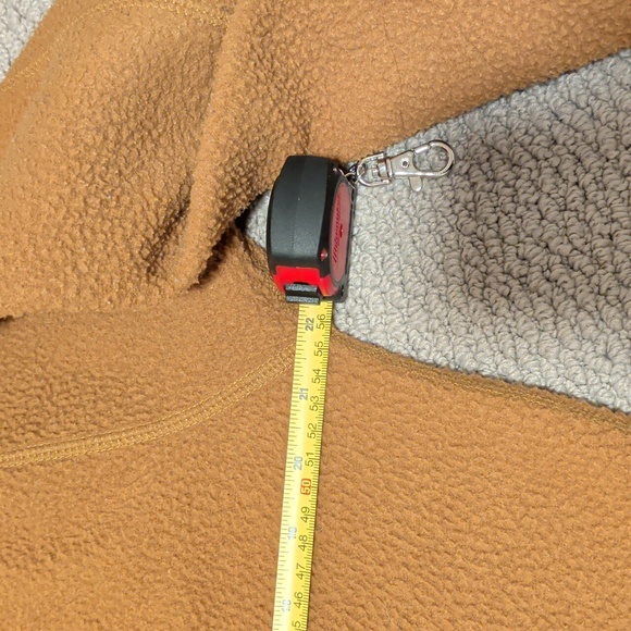 Last Chance - Everlane Renew Fleece Sweatshirt in Mustard - Picture 7 of 9